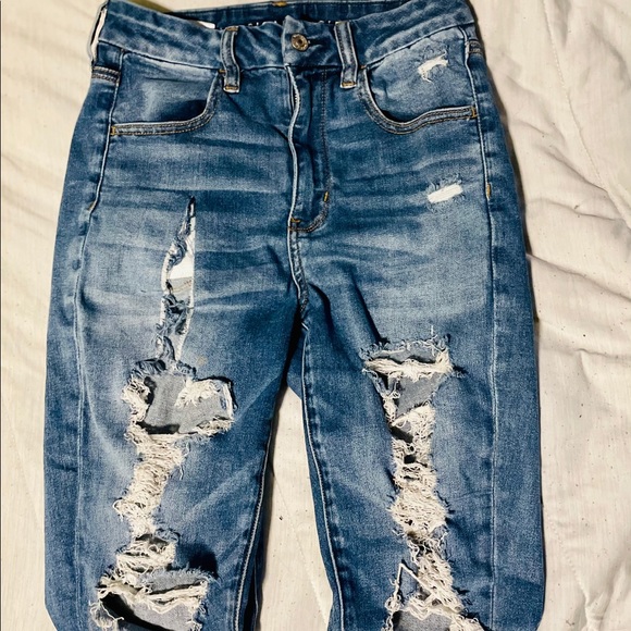 Jeans - Picture 2 of 4